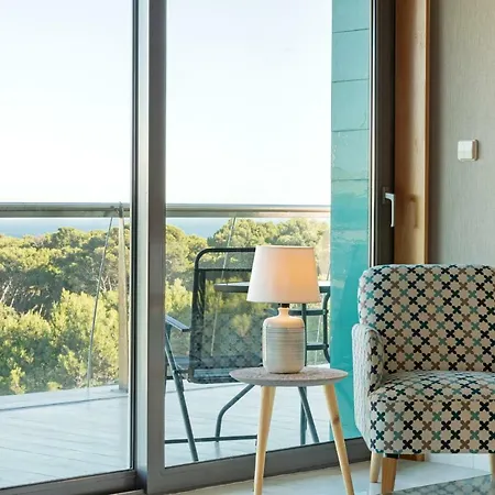 Διαμέρισμα Exclusive Seaview Penthouse W Terrace, Pool, & Gym Κασκαΐς