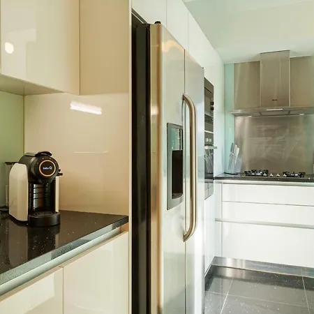 Exclusive Seaview Penthouse W Terrace, Pool, & Gym Διαμέρισμα Κασκαΐς