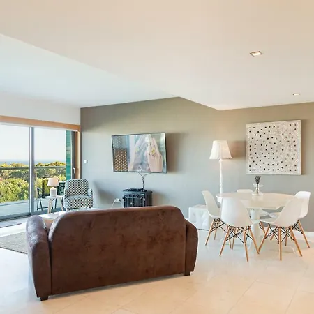Exclusive Seaview Penthouse W Terrace, Pool, & Gym Κασκαΐς
