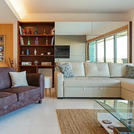 Exclusive Seaview Penthouse W Terrace, Pool, & Gym * Κασκαΐς